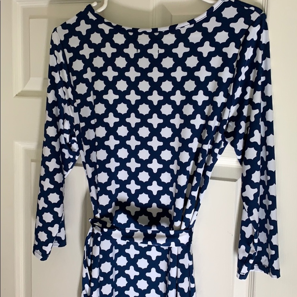 Geometric Pattern Dress - Picture 2 of 3